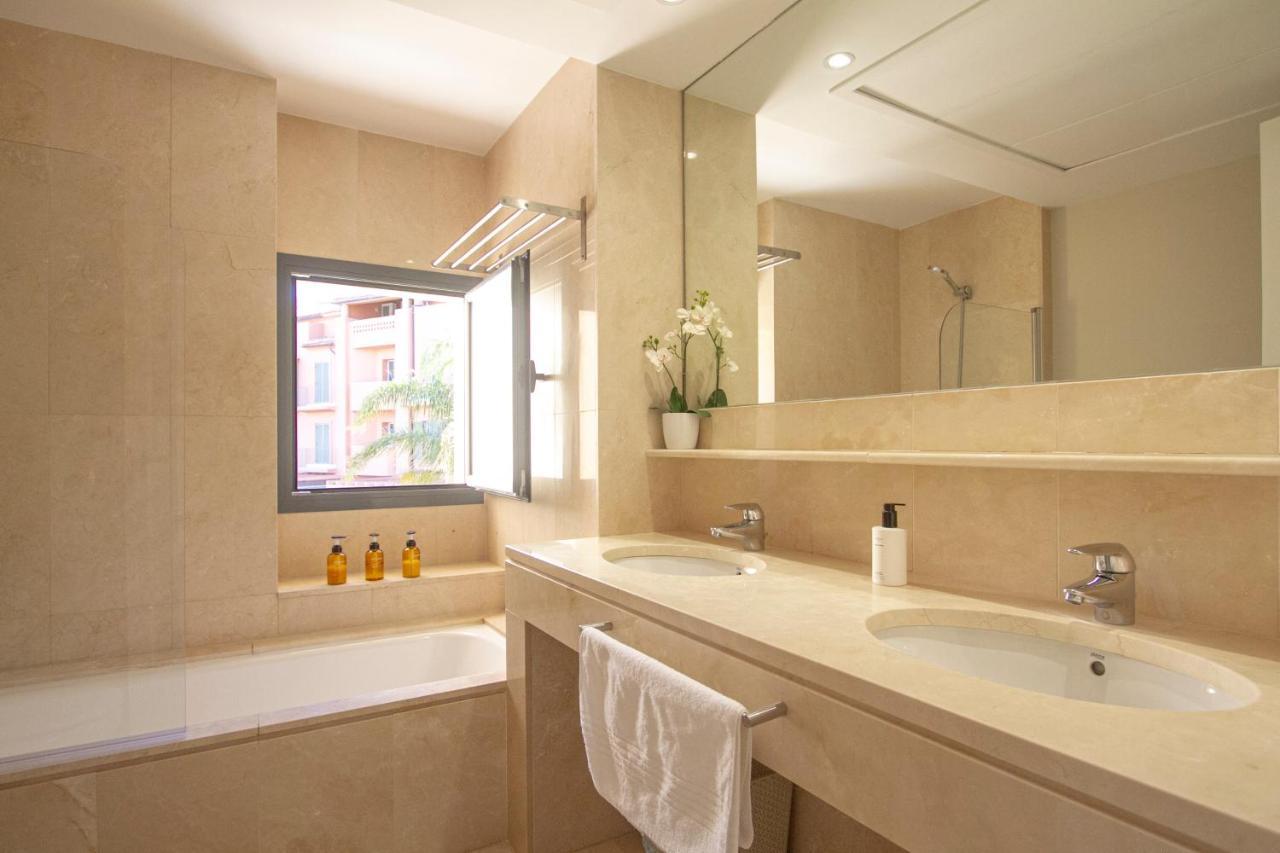 Sotogrande Alboaire- Waterfront Luxury 4 Bedroom Apt In The Marina Of Sotogrande Exterior foto